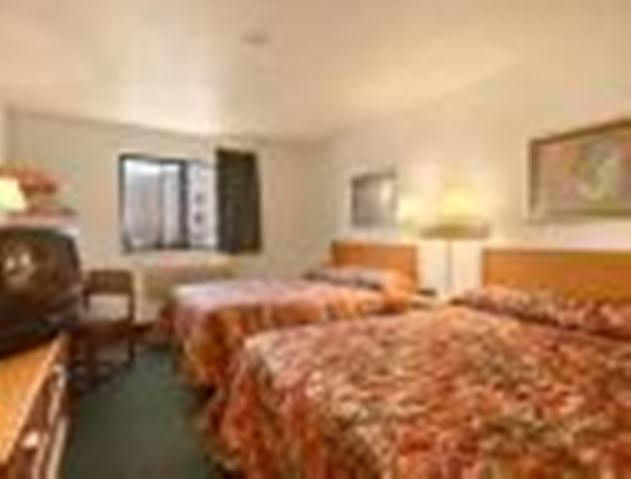 Super 8 By Wyndham New Stanton Hotel Kamer foto
